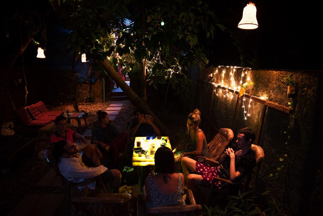 Bricks And Bamboo Hostel Anjuna Ngoại thất bức ảnh